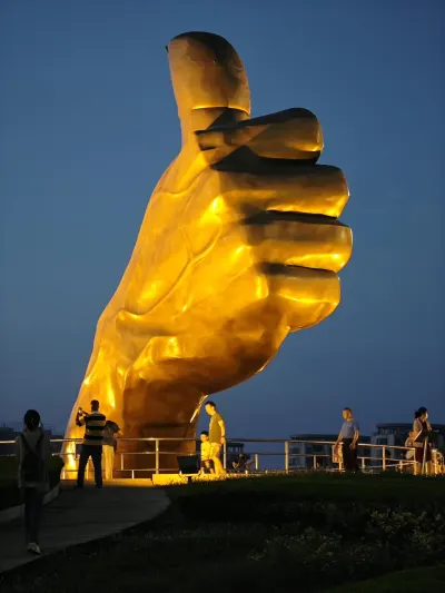2023年7月-大拇指广场