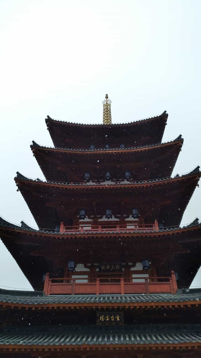 镇安寺庙