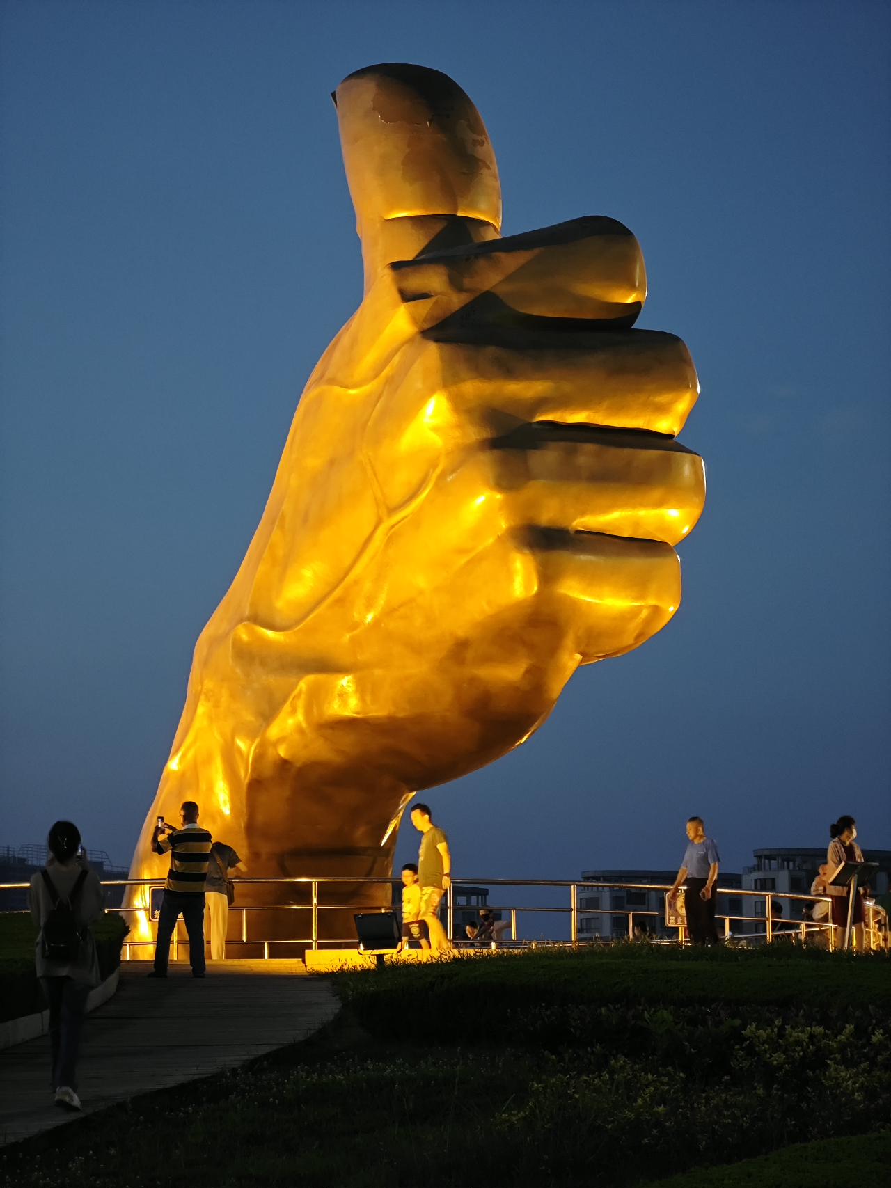 2023年7月-大拇指广场